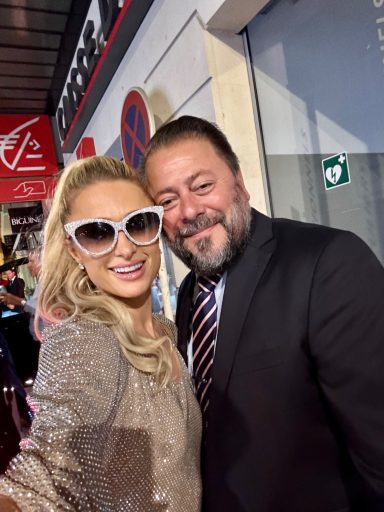 PARIS HILTON